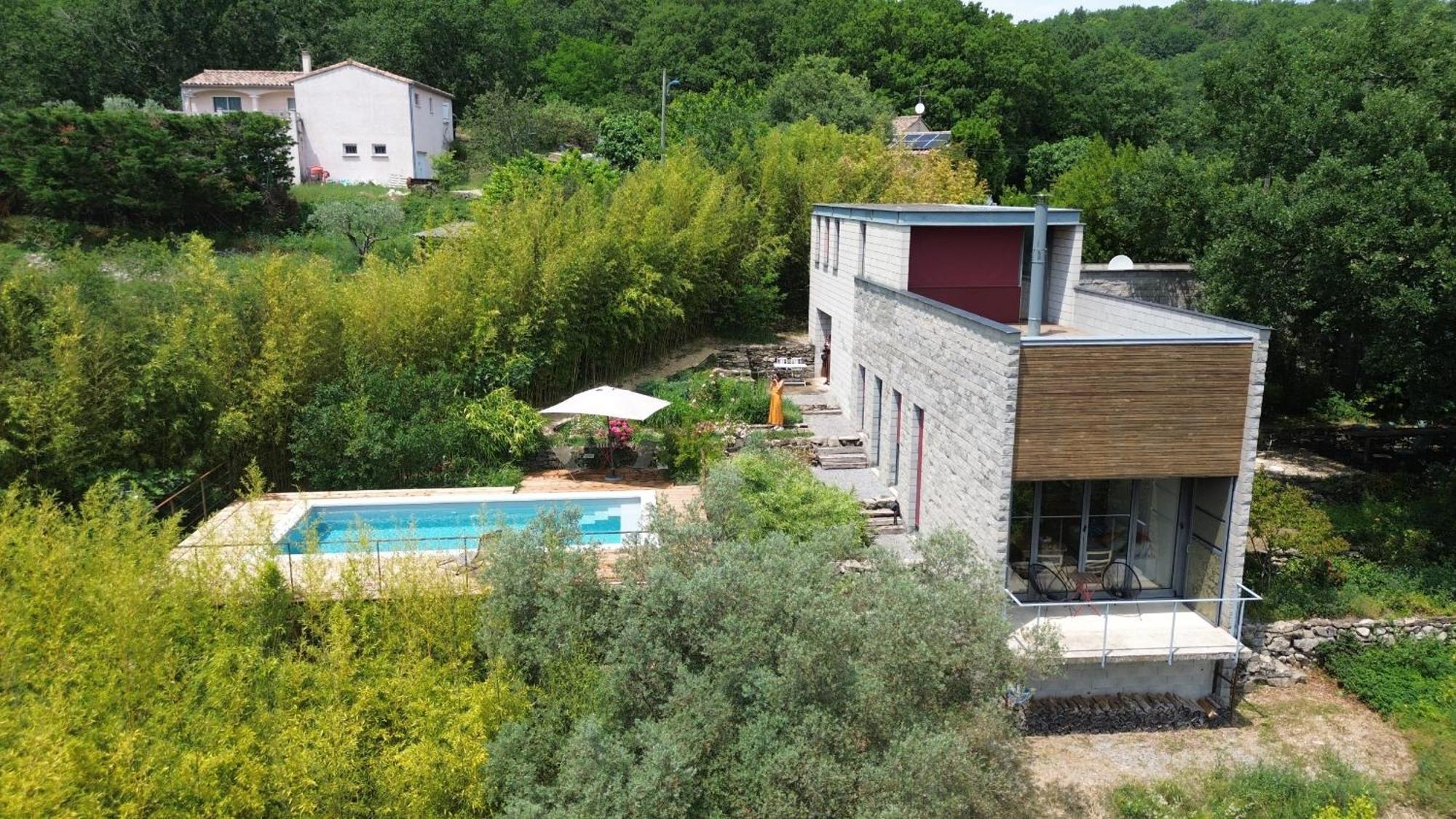 La Maison Des Chataigniers Meyrannes Exterior photo